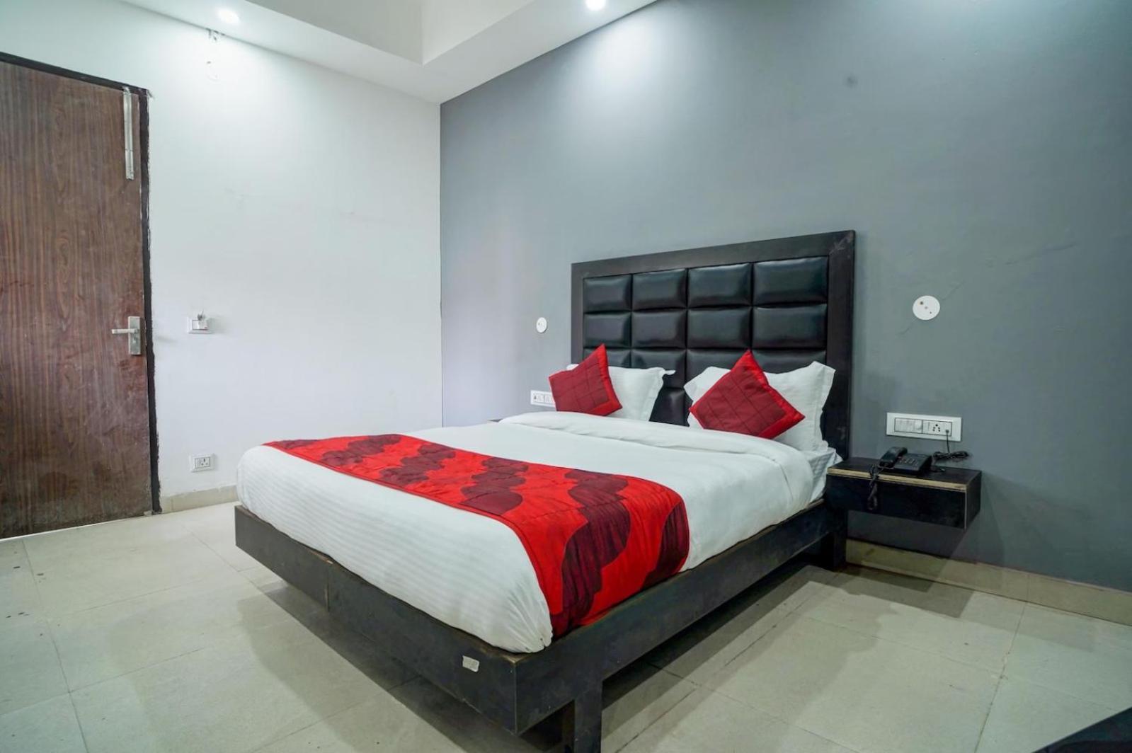 Hotel Green Snapper'100 M From Delhi University Near Isbt Kashmiri Gate New Delhi Exterior foto
