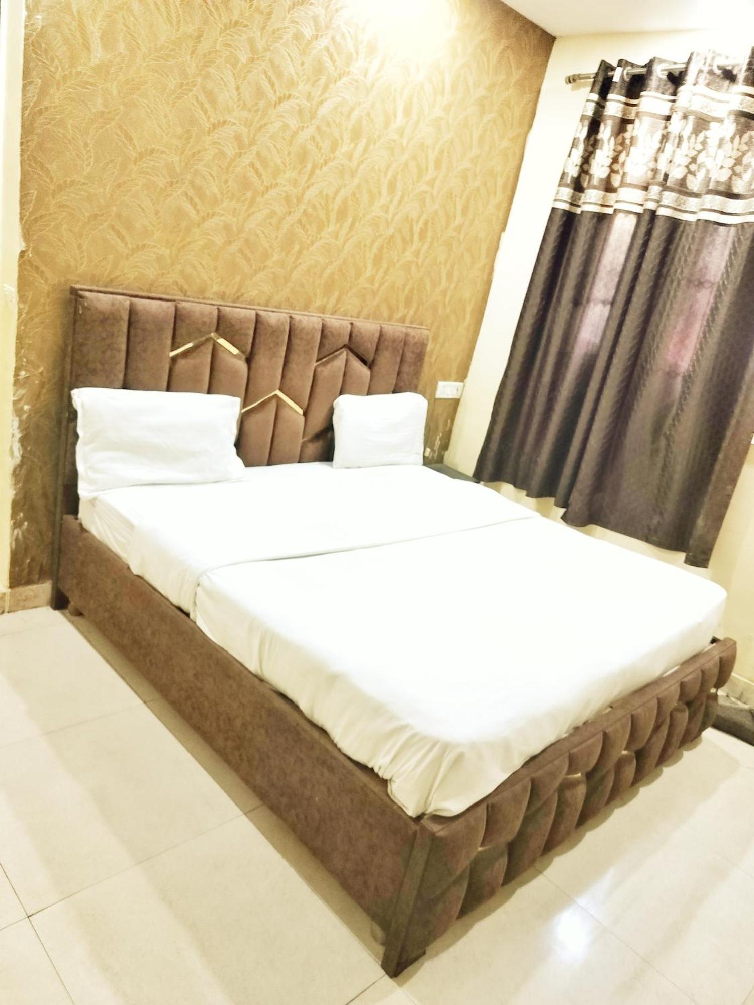 Hotel Green Snapper'100 M From Delhi University Near Isbt Kashmiri Gate New Delhi Exterior foto