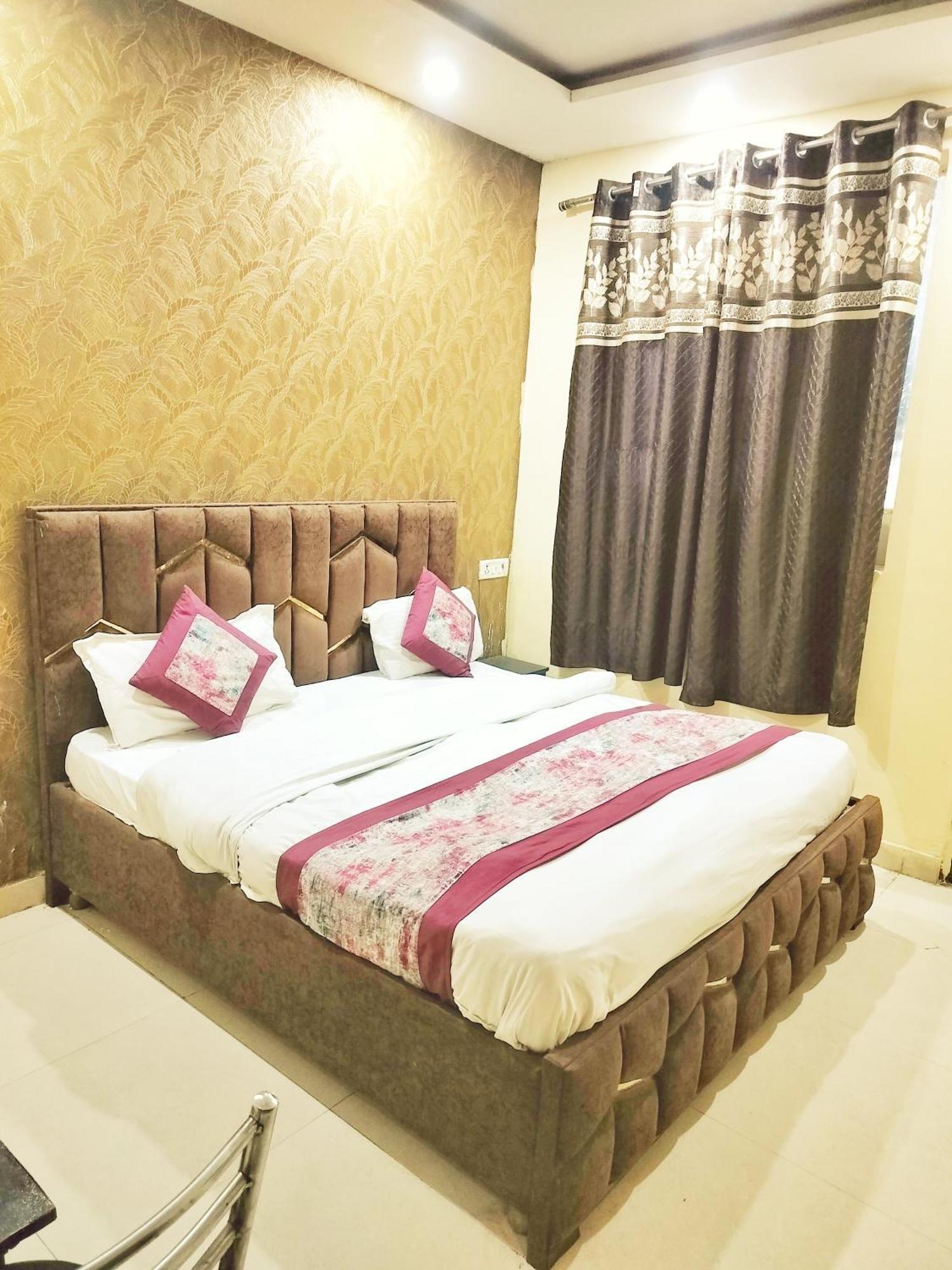 Hotel Green Snapper'100 M From Delhi University Near Isbt Kashmiri Gate New Delhi Exterior foto